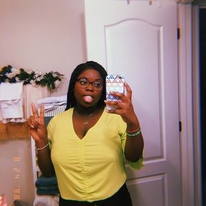 Meet your Posher, Jennell